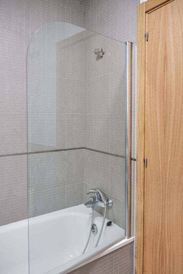 Peregrina Pension 4 Педрусо Экстерьер фото