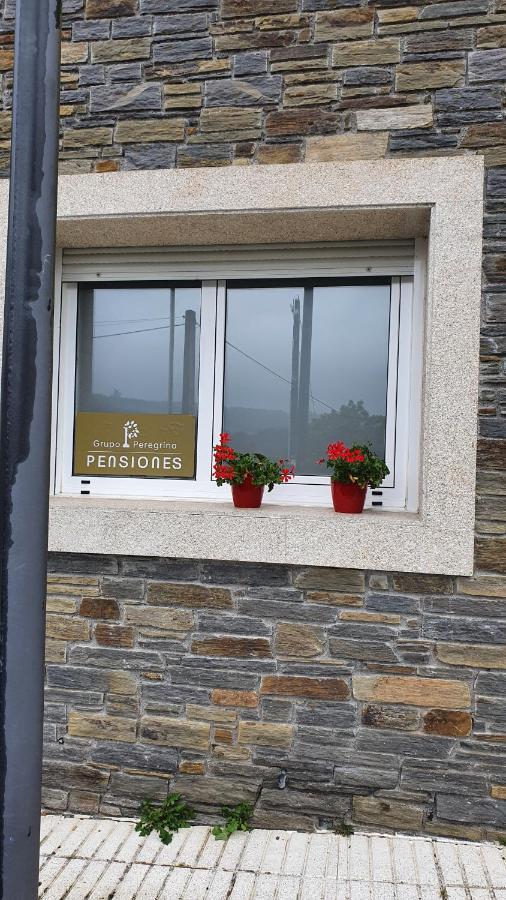 Peregrina Pension 4 Педрусо Экстерьер фото